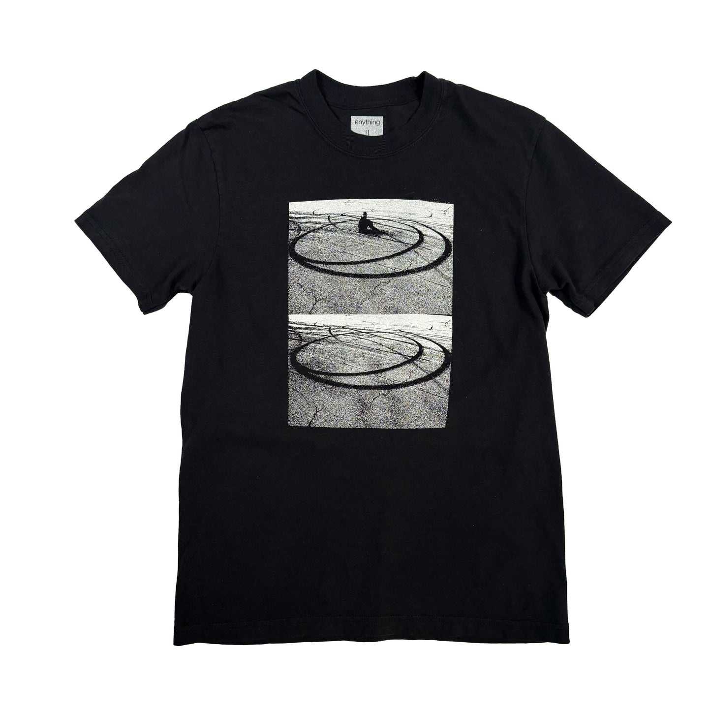 Circles tee