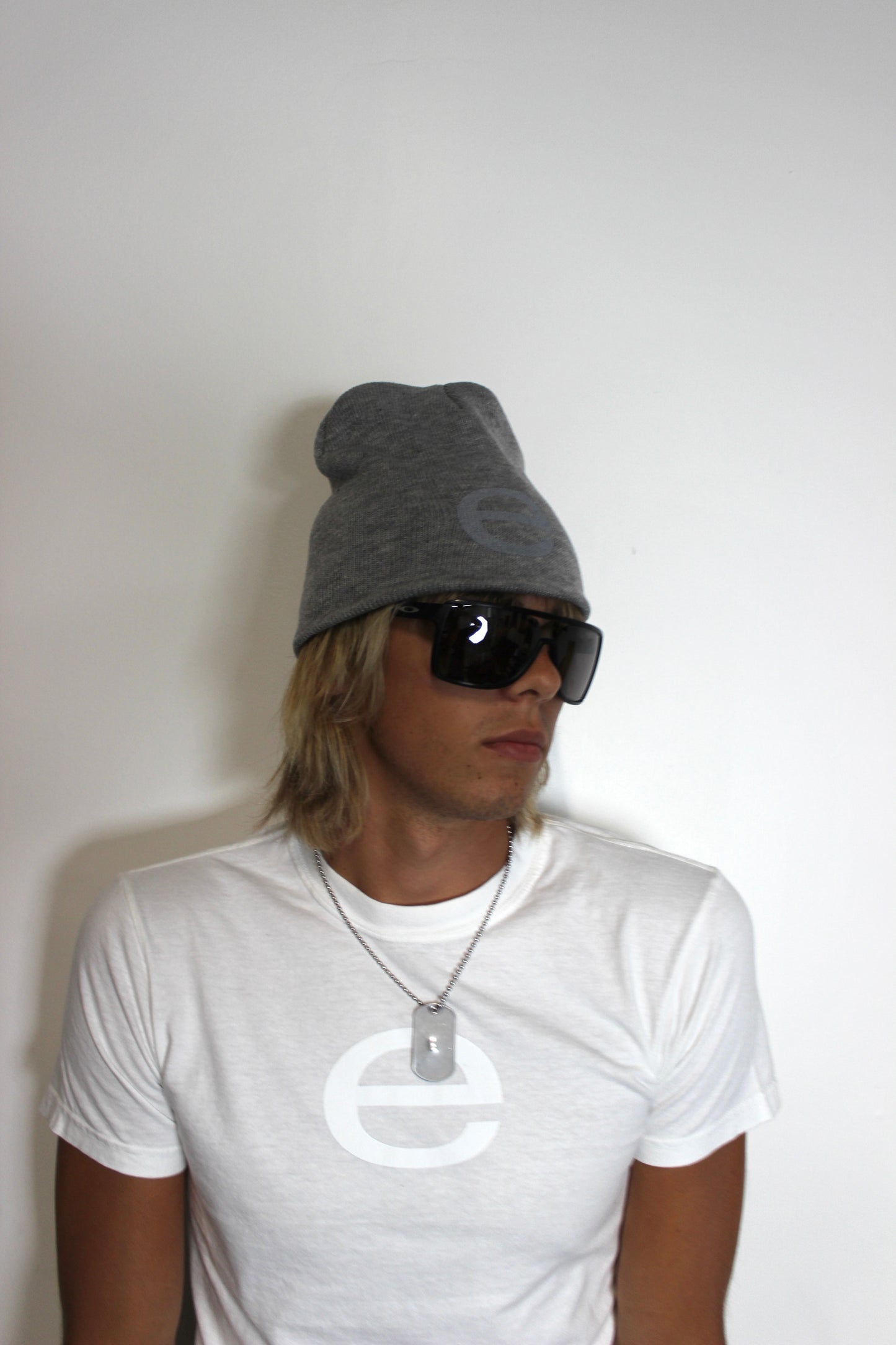 ENYTHING Tee White