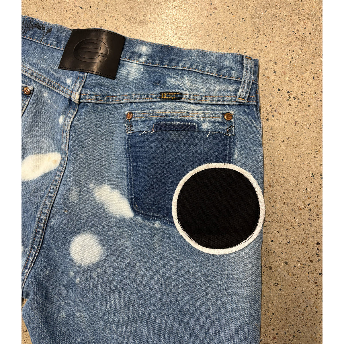 CIRCLE 009