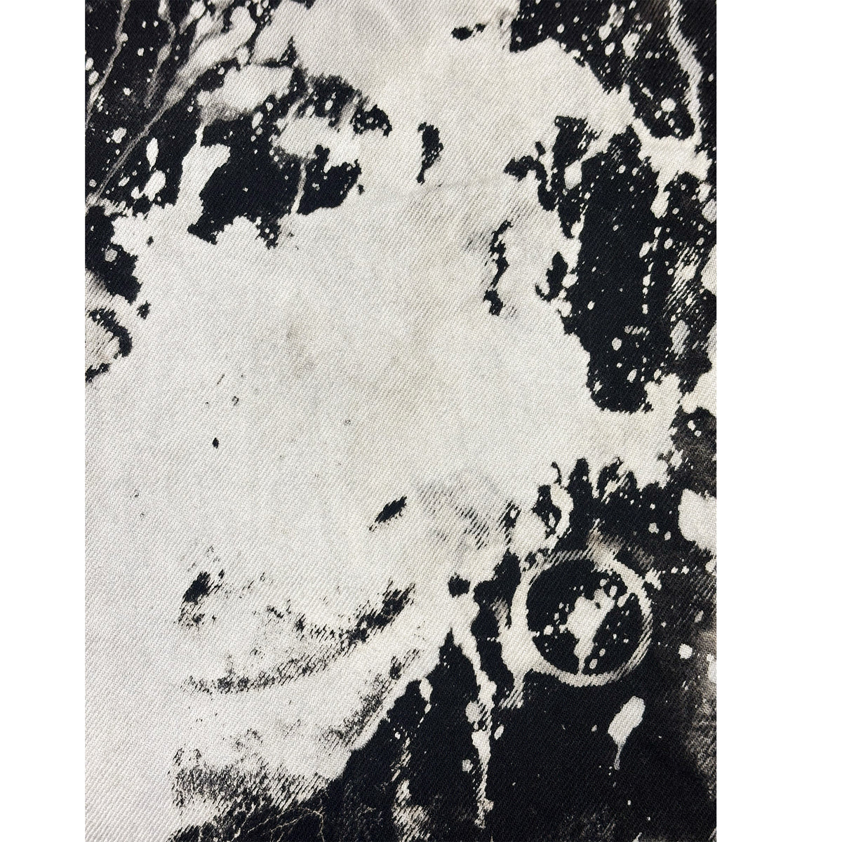 CIRCLE 043