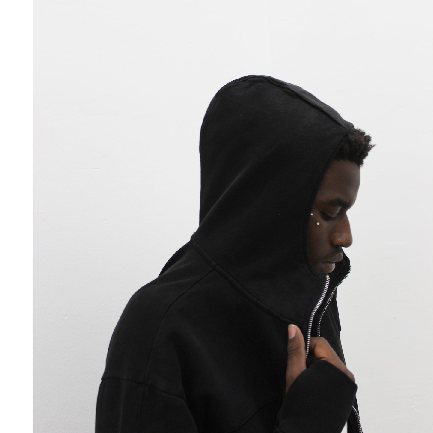 Black Zip Up Hood e