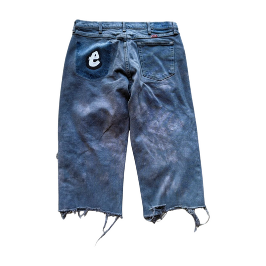 e DENIM CUT SHORT