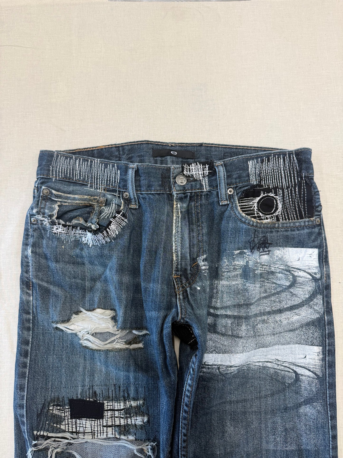 CIRCLE 006